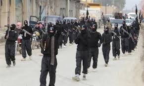 Phe nổi dậy huy động hàng chục ngàn tay súng tấn công nhóm chiến binh liên kết với al-Qaeda