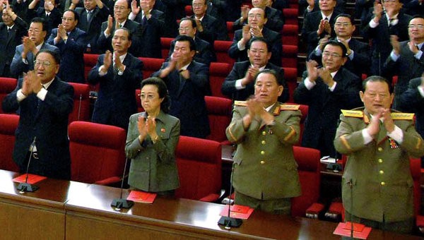 Bà Kim Kyong-hui trong một hội nghị của đảng Lao động Triều Tiên.