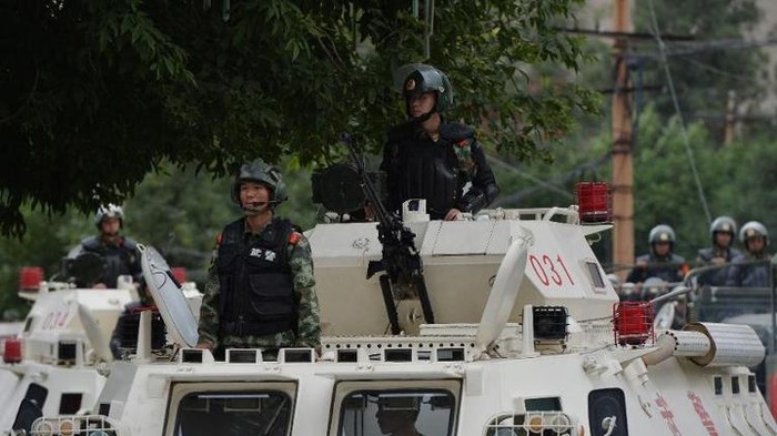 Cảnh sát vũ trang chống khủng bố Trung Quốc.