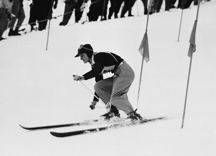 Andrea Mead, 15 tuổi, tại Thế vận hội mùa đông ở Thụy Sĩ năm 1948.