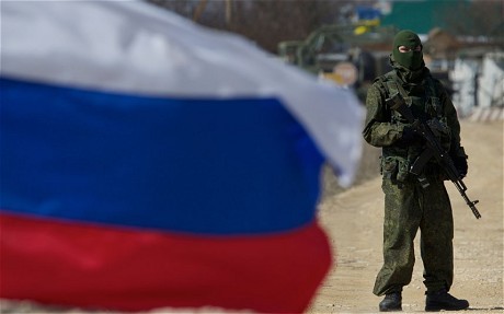 Những người lính vũ trang không phù hiệu đang kiểm soát bán đảo Crimea.