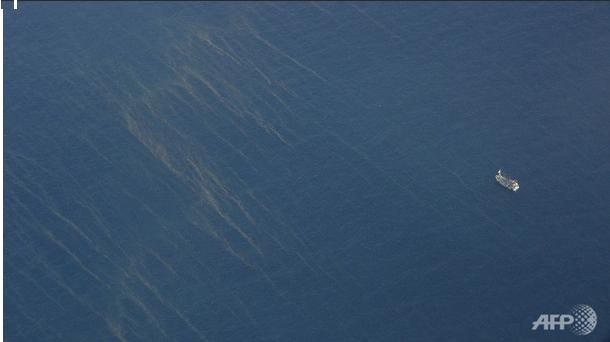 Vệt dầu loang lớn phát hiện trên biển gần đảo Thổ Chu.