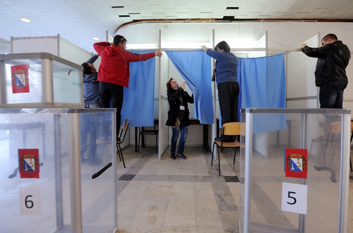 Crimea chuẩn bị cho cuộc bỏ phiếu ly khai.