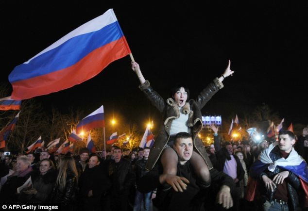 Mỹ, các nước châu Âu đã lên án cuộc trưng cầu dân ý tại Crimea và tuyên bố sẽ không thừa nhận kết quả của nó.