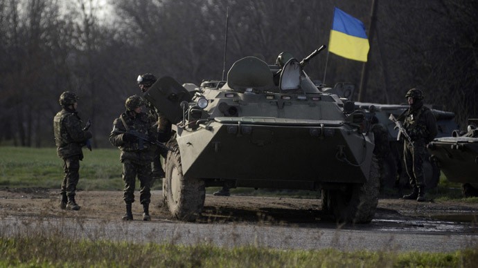 Quân đội Ukraine tham gia chiến dịch trấn áp biểu tình ly khai.