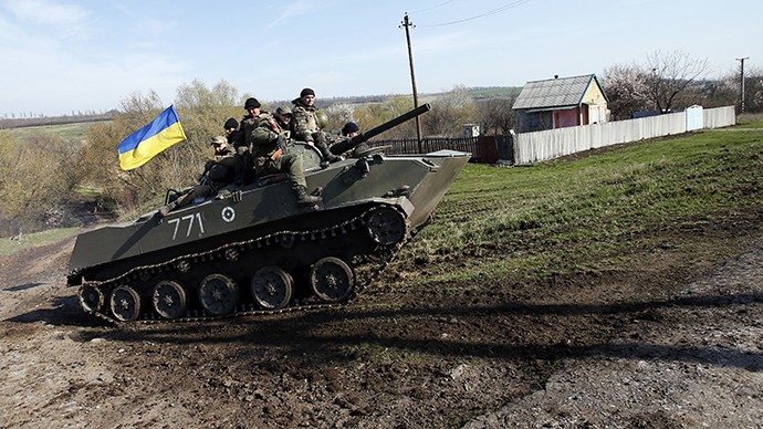 Quân đội Ukraine triển khai ở khu vực đông nam.