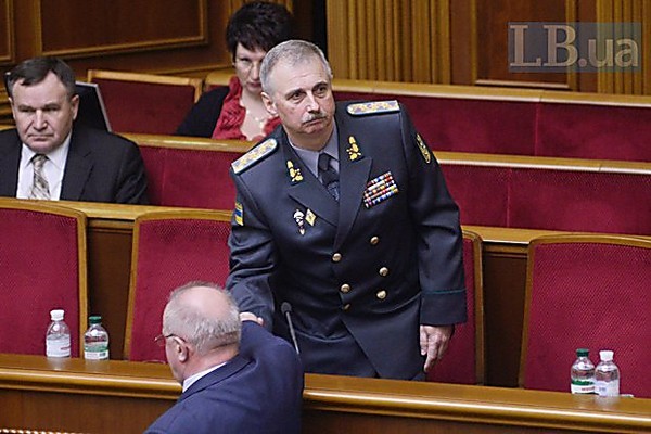 Bộ trưởng Quốc phòng Ukraine Mikhailo Koval