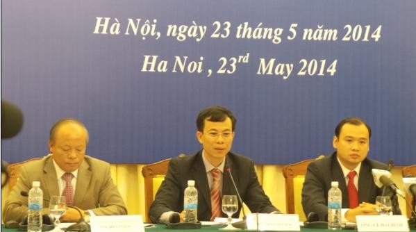 Ông Trần Duy Hải - Phó Chủ nhiệm Ủy ban Biên giới quốc gia (giữa) tại cuộc họp báo ngày 23/5. Ảnh Phúc Hưng