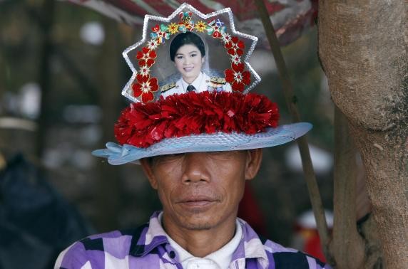 Người biểu tình ủng hộ bà Yingluck ở Bangkok.