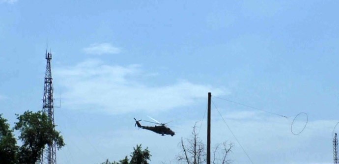 Máy bay trực thăng quân sự tại Donetsk.