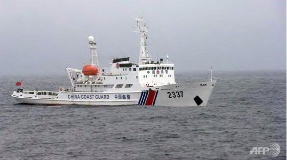 Tàu cảnh sát biển Trung Quốc gần quần đảo Senkaku.