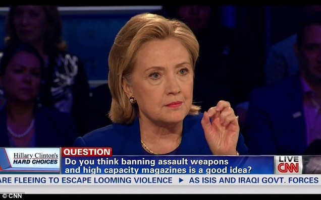 Cựu Ngoại trưởng Mỹ Hillary Clinton tham gia chương trình của đài CNN.