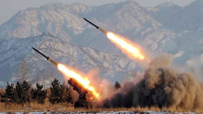 Quân đội Triều Tiên phóng tên lửa trong một cuộc tập trận. Ảnh KCNA.