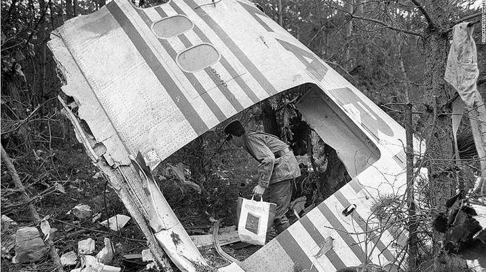 Máy bay của hãng hàng không Thổ Nhĩ Kỳ rơi ở ngoại ô Paris vào năm 1974