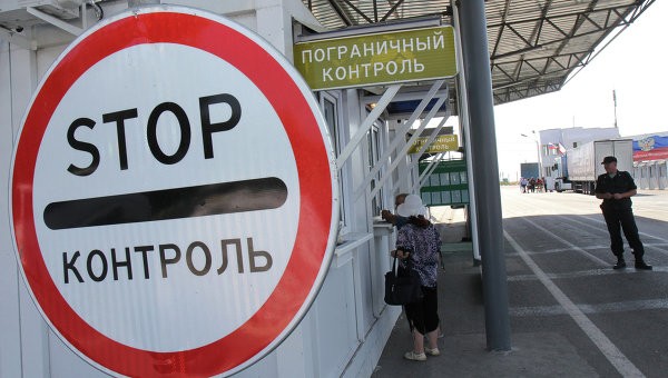 Một trạm kiểm soát biên giới Nga-Ukraine. Ảnh RIA Novosti.
