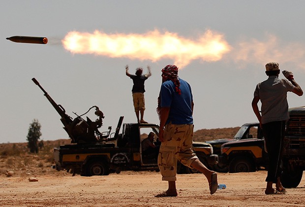 Libya sau cái chết của Gaddafi ngày càng trở nên hỗn loạn, khó kiểm soát.