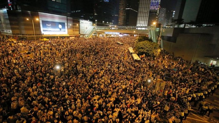 Người biểu tình chiếm trung tâm thành phố Hồng Kông.