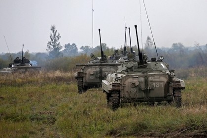 Quân đội Nga triển khai tại Rostov.