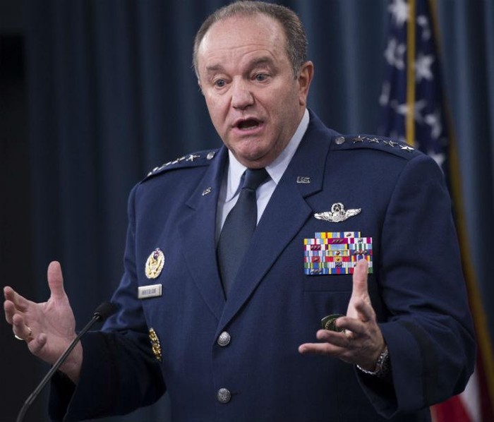 Tướng Philip Breedlove - Tổng Tư lệnh lực lượng NATO.