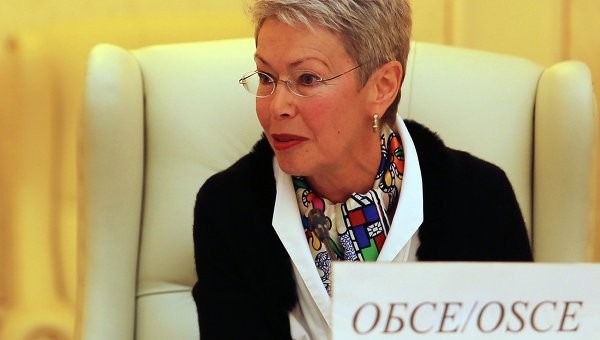Nhà ngoại giao Thụy Sĩ Heidi Tagliavini, đặc phái viên OSCE ở châu Âu.