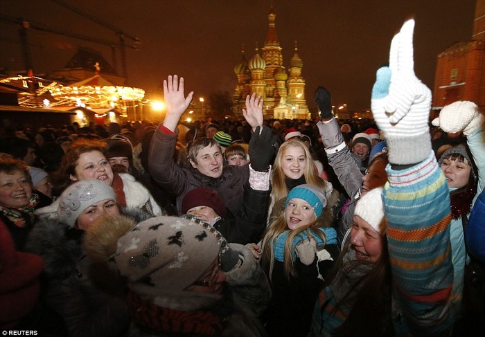 Người Nga đón năm mới tại quảng trường Đỏ.