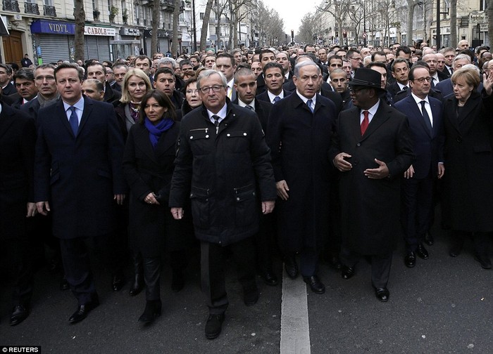 Gần 50 nhà lãnh đạo quốc tế đã tới Paris tham dự buổi tuần hành bày tỏ tình đoàn kết trong cuộc chiến chống khủng bố.