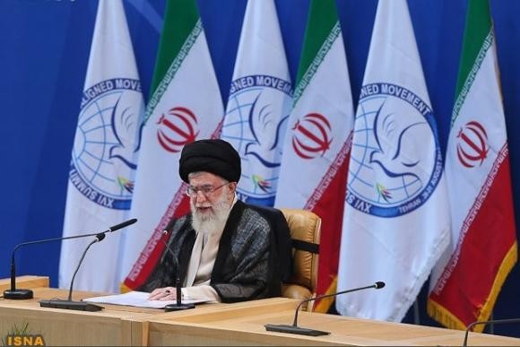Lãnh tụ tinh thần Iran Ayatollah Ali Khamenei.