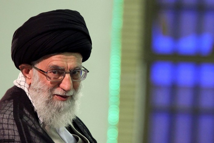 Lãnh đạo Hồi giáo Iran, Giáo sĩ Ayatollah Ali Khamenei.