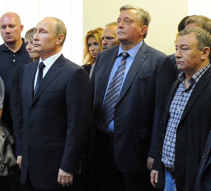 Tổng thống Putin và Arkady Rotenberg (giữa).