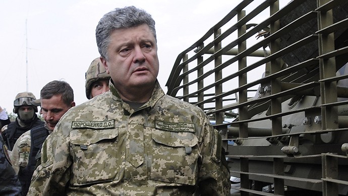 Tăng thống Ukraine Petro Poroshenko.
