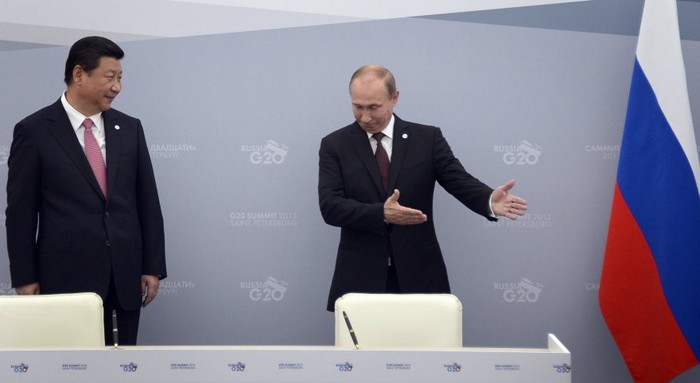 Tổng thống Nga Putin và Chủ tịch Trung Quốc Tập Cận Bình.