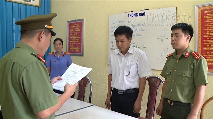 Nhiều cán bộ ngành giáo dục ở Sơn La, Hòa Bình, Hà Giang bị khởi tố (Ảnh: Báo Lao động)