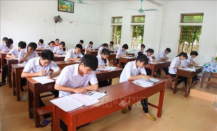 Các thí sinh tham dự kỳ thi Trung học phổ thông quốc gia (Ảnh minh họa TTXVN)