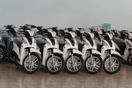 Với sự xuất hiện của People 16Fi thị trường xe tay ga tầm trung tại Việt Nam sẽ sôi động hơn.