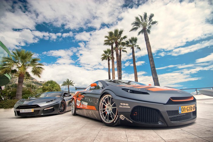 Nhắc đến hãng độ xe Savage Rivale người ta thường hình dung tới những sản phẩm đình đám như Roadyatch GTS và siêu xe thể thao GTS tại triển lãm Top Marque ở Monaco vừa qua.