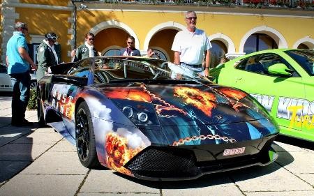 Hành trình Challenge được tạp chí Quote Hà Lan tài trợ, chương trình này được thành lập vào năm 2002 và đã dần trở thành một lễ hội siêu xe vô cùng sôi động với sự xuất hiện của những siêu xe mang những hình ảnh và họa tiết được sơn, vẽ và dán rất bắt mắt.
