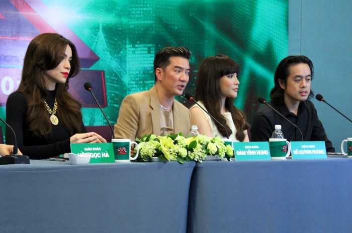 4 giám khảo của chương trình: Hồ Ngọc Hà, Hồ Quỳnh Hương, Đàm Vĩnh Hưng, Dương Khắc Linh