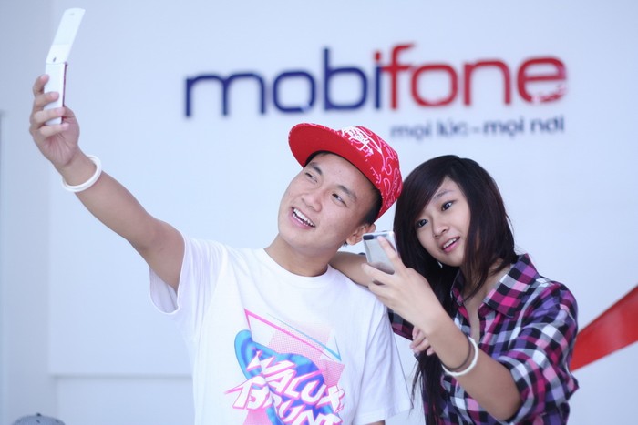 Theo kết quả nghiên cứu về thói quen sử dụng Internet trên thiết bị di động của người tiêu dùng Việt Nam (Yahoo! Net Index), MobiFone đang áo đảo khi chiếm tới 60% thị phần.