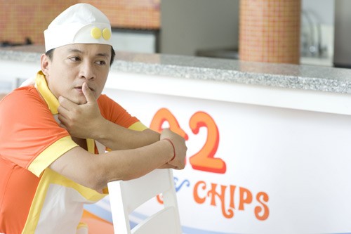 Lam Trường: Nhà hàng tiệc cưới Forever và A2 Fish & Chip Anh Hai là một trong những nghệ sĩ tiên phong và thành công nhất trong việc kinh doanh. Ngoài bất động sản, Lam Trường còn rất mát tay với việc ăn uống.