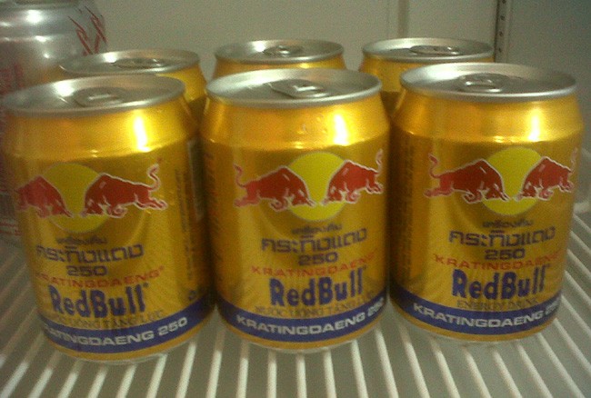 Nước tăng lực Red Bull được khá đông người tiêu dùng Việt lựa chọn.