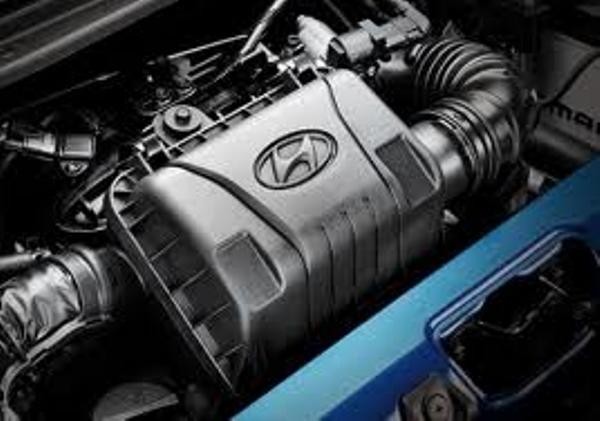Hyundai Eon được trang bị động cơ 3 xylanh có dung tích 0,8 lít cho công suất tối đa 56 mã lực tại tốc độ động cơ 5.500 vòng/phút và mô men xoắn cực đại 78 Nm tại tốc độ 4.000 vòng/phút.