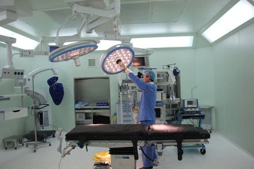hệ thống máy móc, thiết bị y tế của Vinmec được đánh giá rất cao về sự hiện đại, tương đương với những thiết bị đang được sử dụng tại các bệnh viện hàng đầu thế giới tại Anh, Úc, Mỹ, Nhật Bản,
