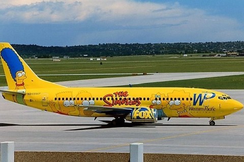 Western Pacific Airlines trang trí máy bay của họ bằng hình ảnh của một trong những bộ phim hoạt hình ăn khách nhất điện ảnh Mỹ - Gia đình Simpson.