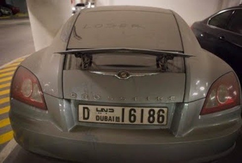 Những chiếc xe bị bỏ lại ở Abu Dhabi gần đây thuộc sở hữu cá nhân trong và ngoài nước.