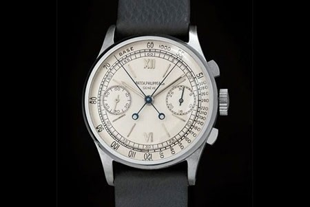 Đồng hồ chuẩn số 1436 Chiếc đồng hồ chuẩn số 1436 này có vỏ bằng thép, sản xuất vào năm 1949, trị giá khoảng 3 triệu USD. Hai đồng hồ bấm giờ trên chiếc đồng hồ này là đặc điểm tạo nên đẳng cấp. Được biết, trên thế giới hiện chỉ có 3 chiếc đồng hồ như vậy.