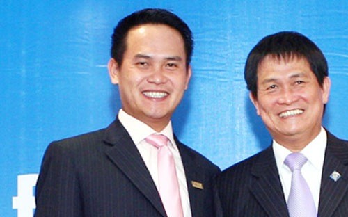 Trong vòng hơn 1 tháng, cha con ông Đặng Văn Thành đã rời khỏi Sacombank - ngân hàng do ông Thành sáng lập gần 20 trước.