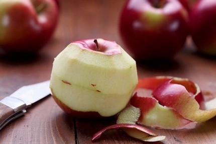 Ăn táo trong thời gian dài có thể gây mất cân bằng trong chế độ ăn uống.