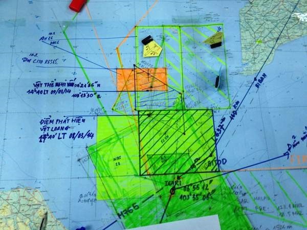 Bản đồ khu vực tìm kiếm máy bay Malaysia mất tích. (Ảnh: PV/Vietnam+)