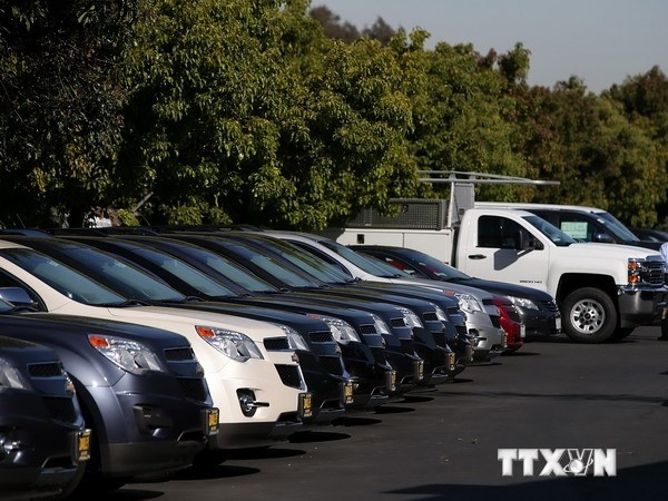 Các xe ôtô hiệu Chevrolet bày bán tại San Leandro, bang California, Mỹ ngày 15/5. (Nguồn: AFP/TTXVN)