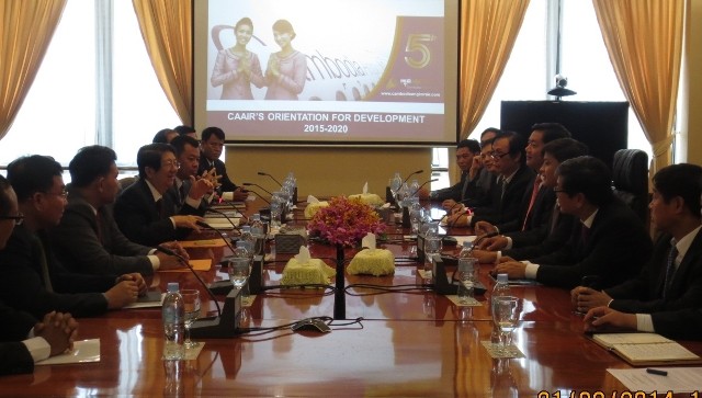 Bộ trưởng Đinh La Thăng dẫn đầu đoàn công tác làm việc tại Campuchia từ 20 -21/8. Ảnh GTVT.
